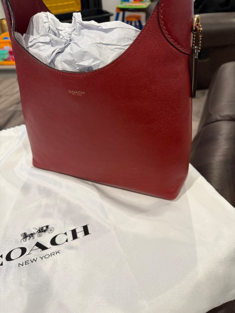 Coach Brooklyn Shoulder Bag 28 - Picture 9 of 9
